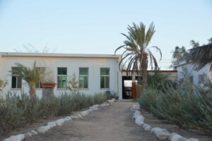 שביל הכניסה לבית ספר שדה חצבה