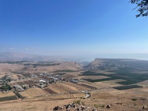 תצפית מקרני חיטין לכיוון הכינרת והחרמון