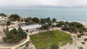 צילום רחפן של בית ספר שדה עין גדי